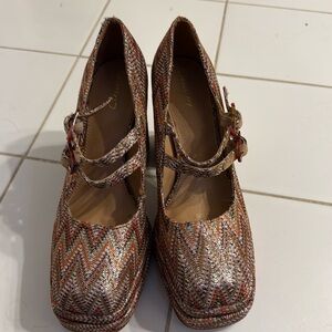 NWT Circus NY high heeled, platform Maryjane